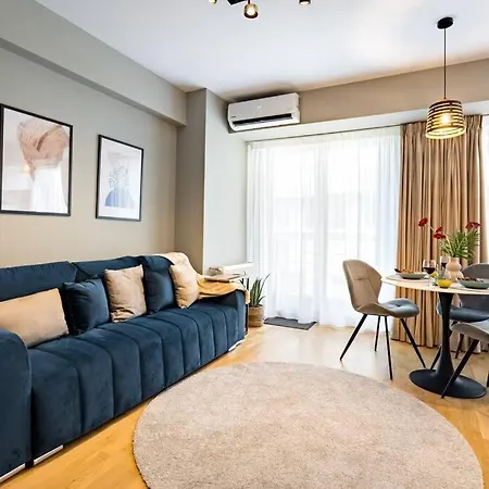 Apartament Bright 1br Flat - New Midtown Building + Terrace *