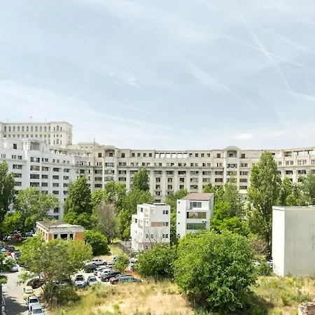 Bright 1br Flat - New Midtown Building + Terrace