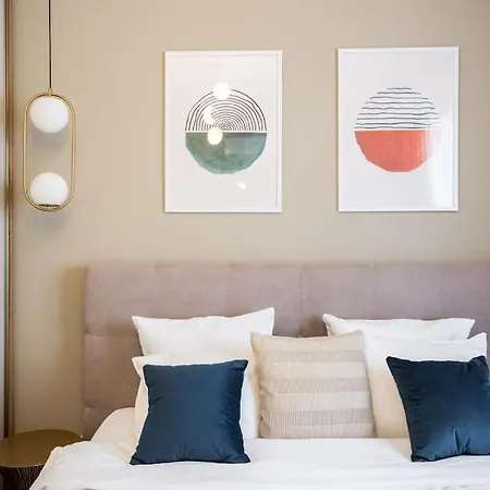 Bright 1br Flat - New Midtown Building + Terrace Bucarest