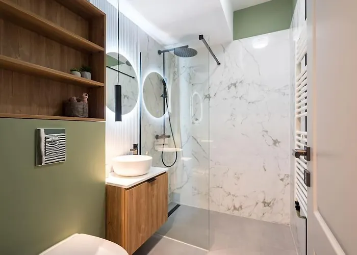 Апартаменти Bright 1br Flat - New Midtown Building + Terrace *