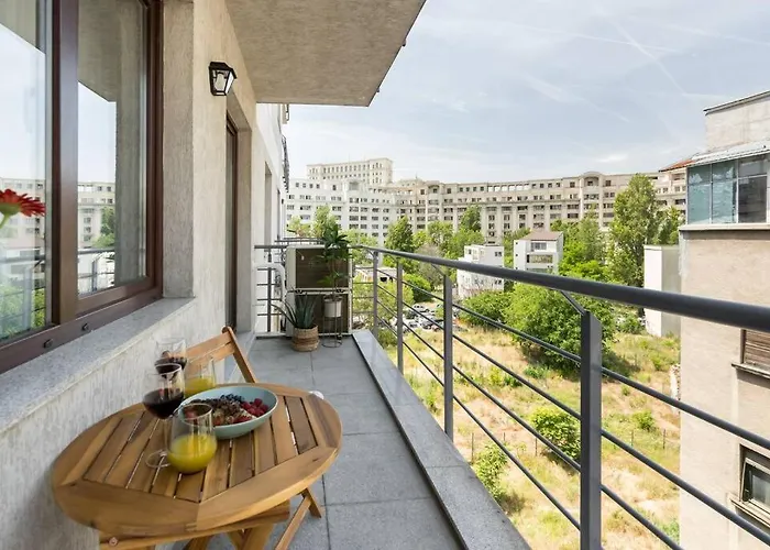 Bright 1br Flat - New Midtown Building + Terrace Bukarest