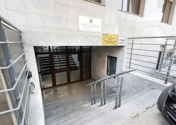 Bright 1br Flat - New Midtown Building + Terrace Apartman