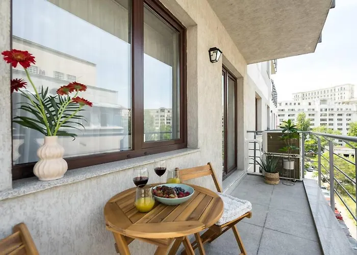 Bright 1br Flat - New Midtown Building + Terrace
